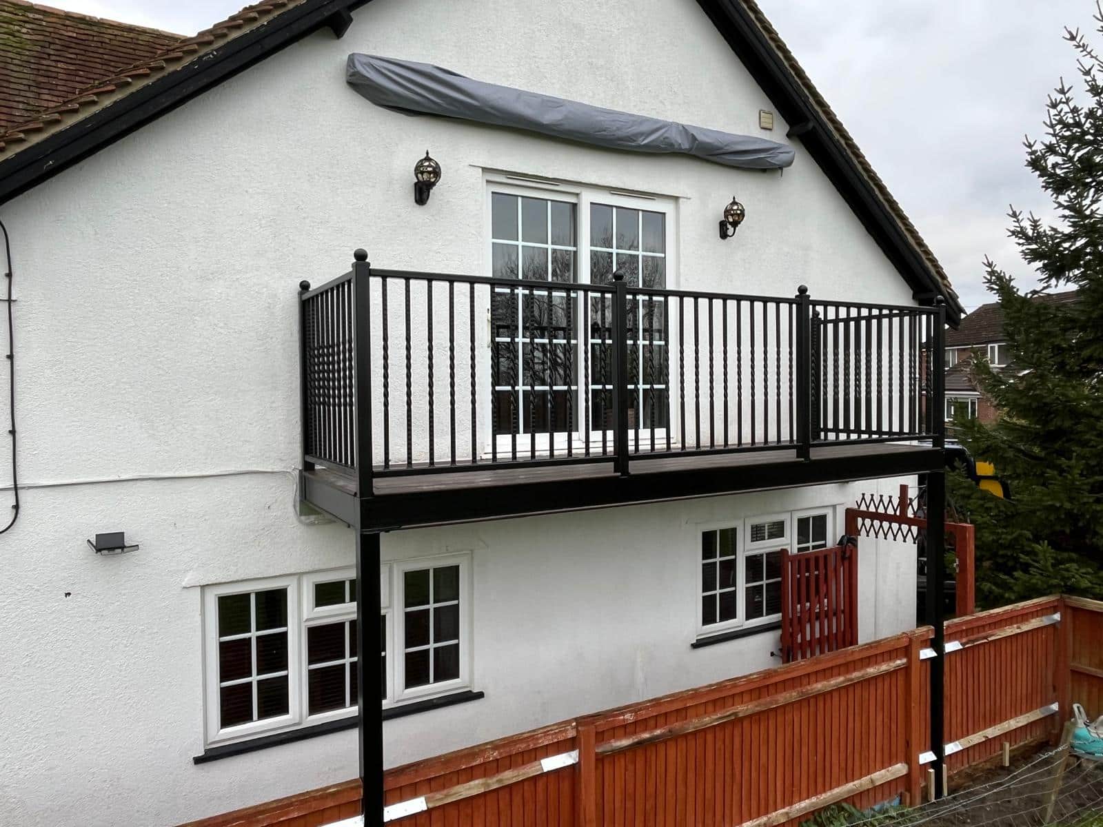 Steel-Balustrade-Balcony-P101