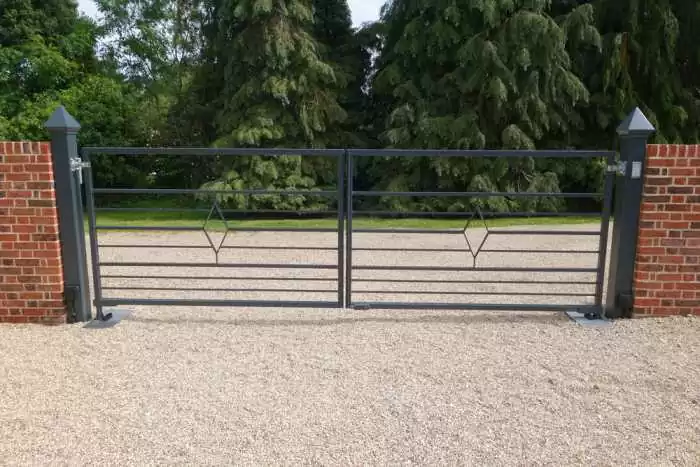 steel-domestic-gal-8-700x467