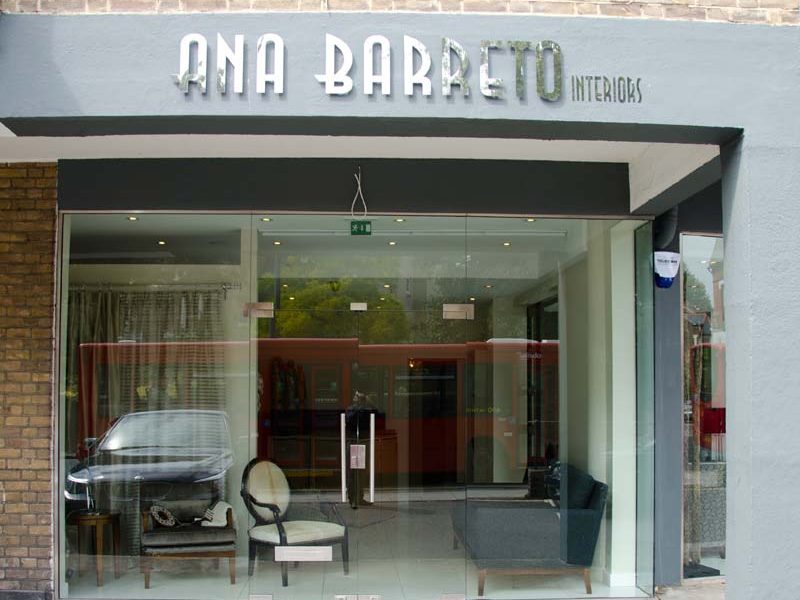 toughened-glass-shopfronts-1-800x600