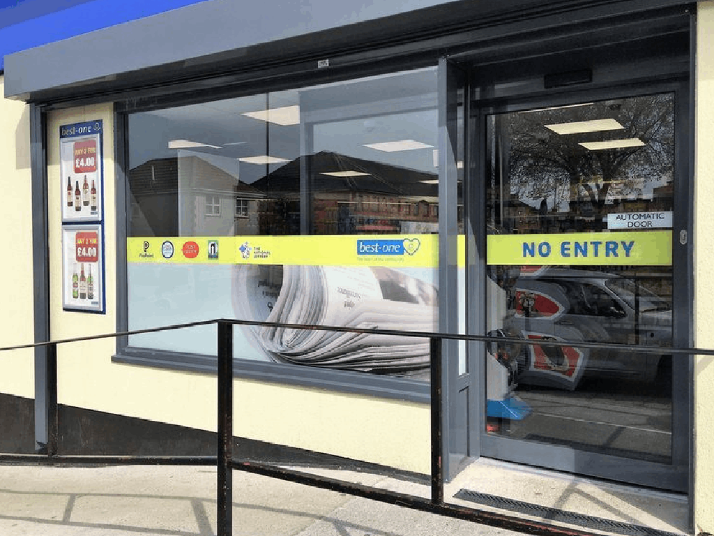 sliding_shopfront_02
